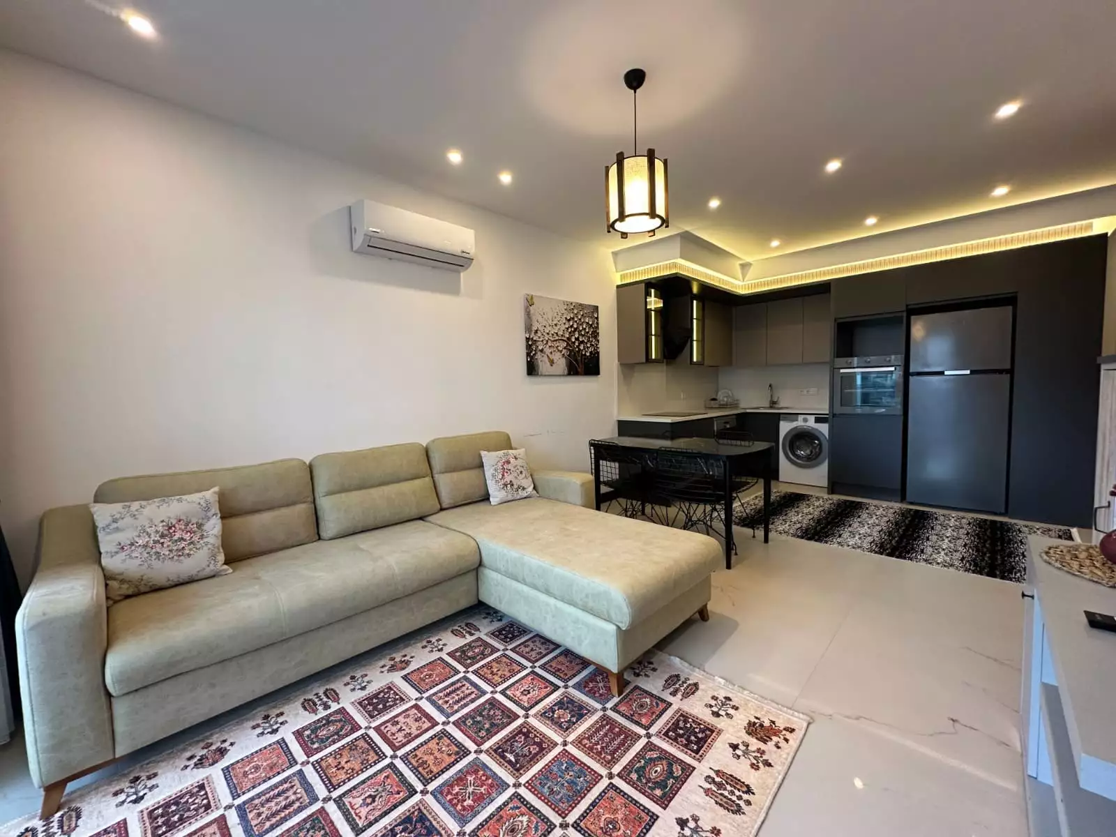 Flat 55m² in Turkey, Oba. Priced at 152000€ rent photo-28