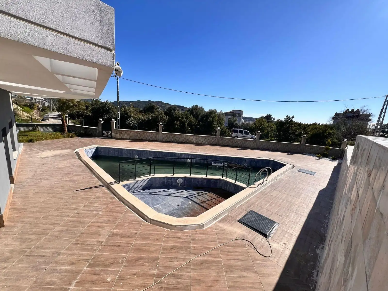 Flat 47m² in Turkey, Demirtas. Priced at 55000€ rent photo-15