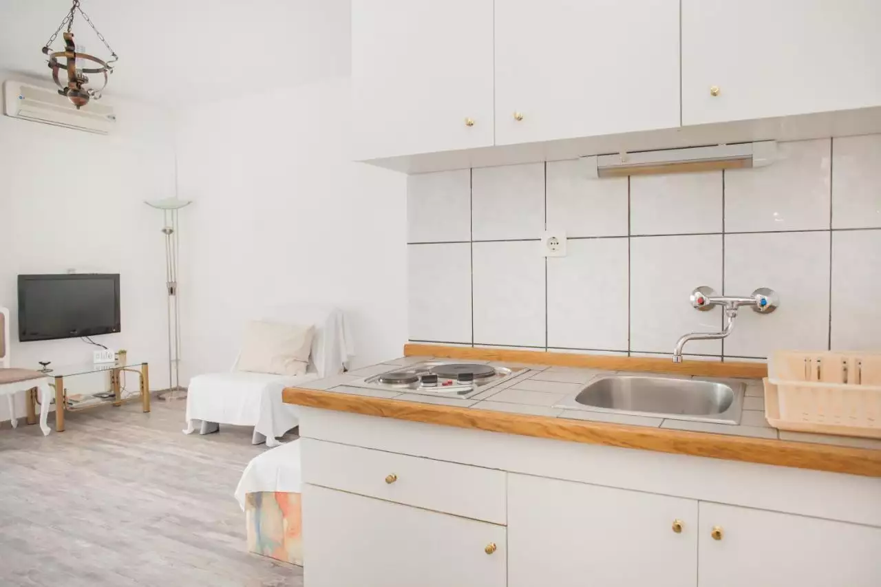 Hotels 330m² in Croatia, Zaboric. Priced at 990000€ rent photo-20