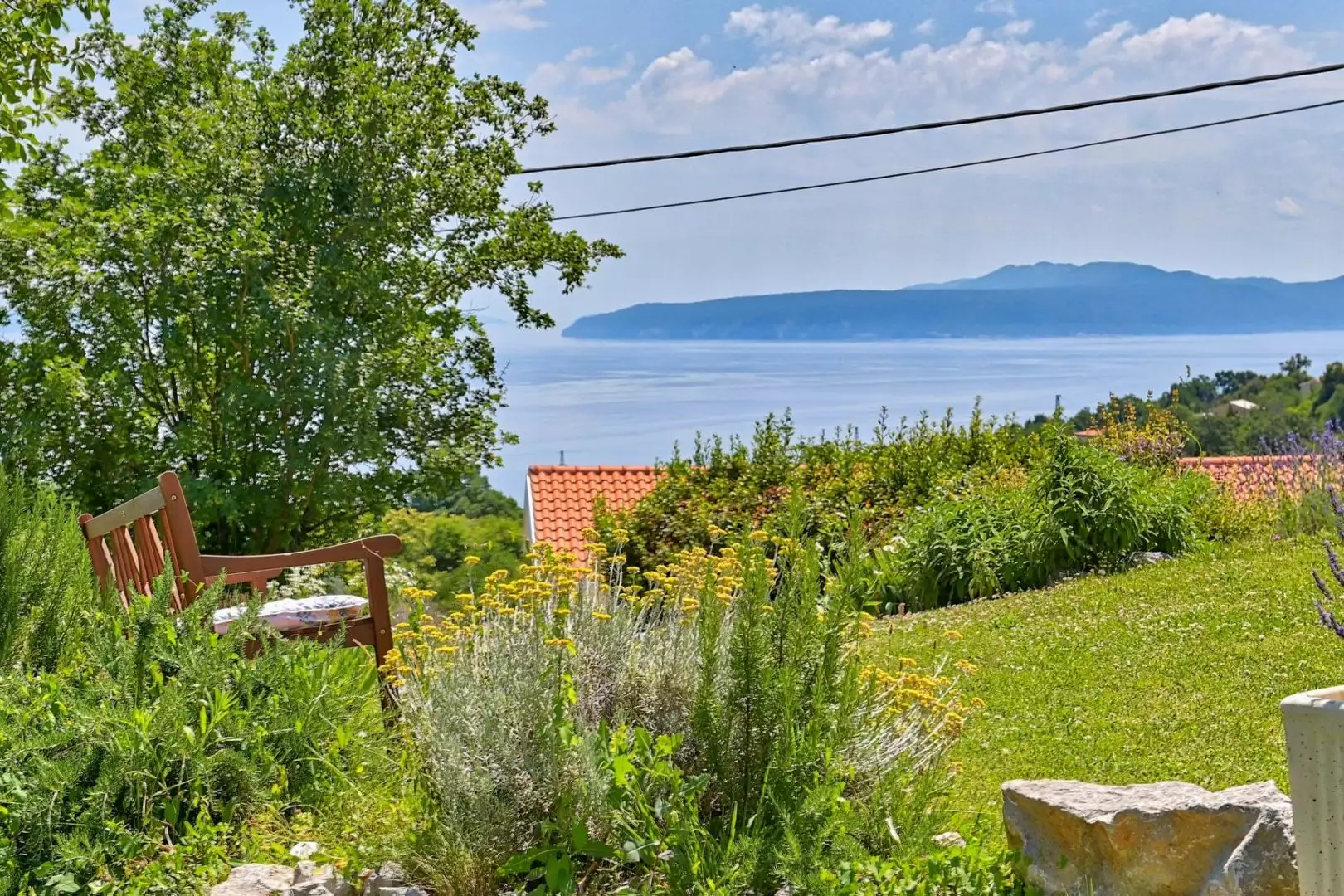Villa 250m² in Croatia, Poljane. Priced at 840000€ rent photo-2