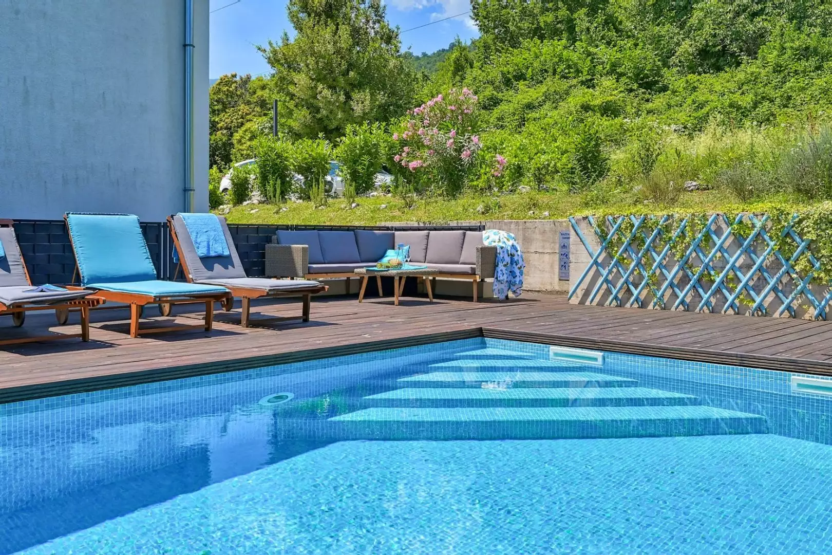 Villa 250m² in Croatia, Poljane. Priced at 840000€ rent photo-5