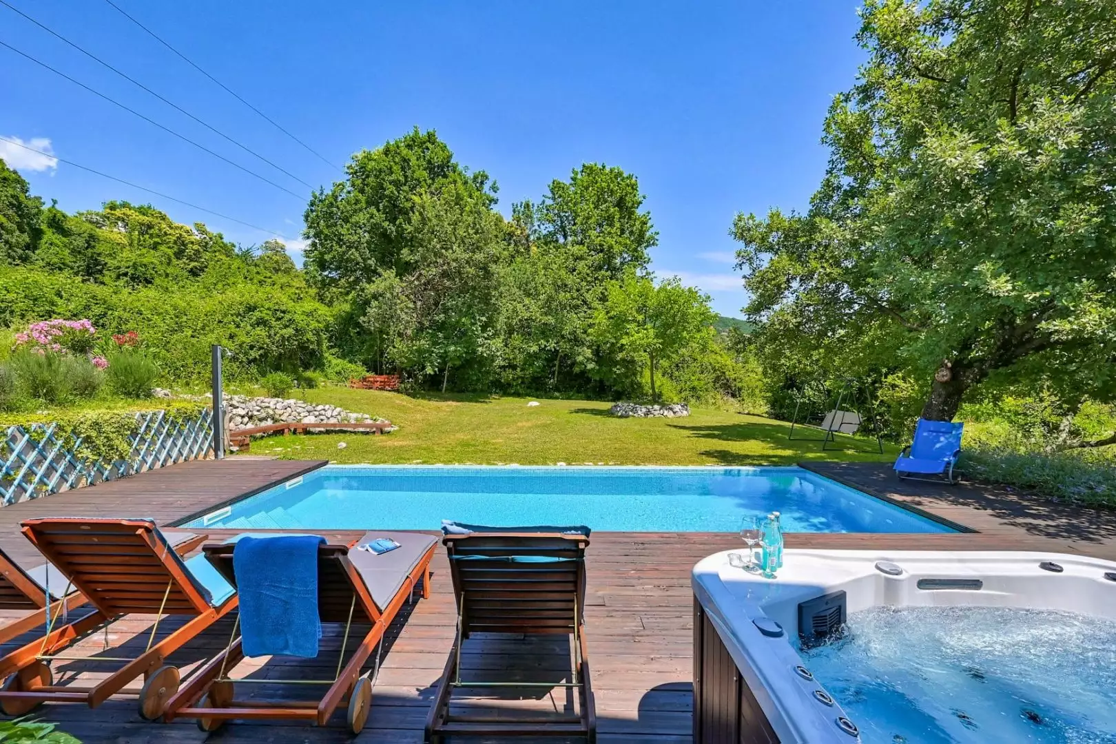 Villa 250m² in Croatia, Poljane. Priced at 840000€ rent photo-9