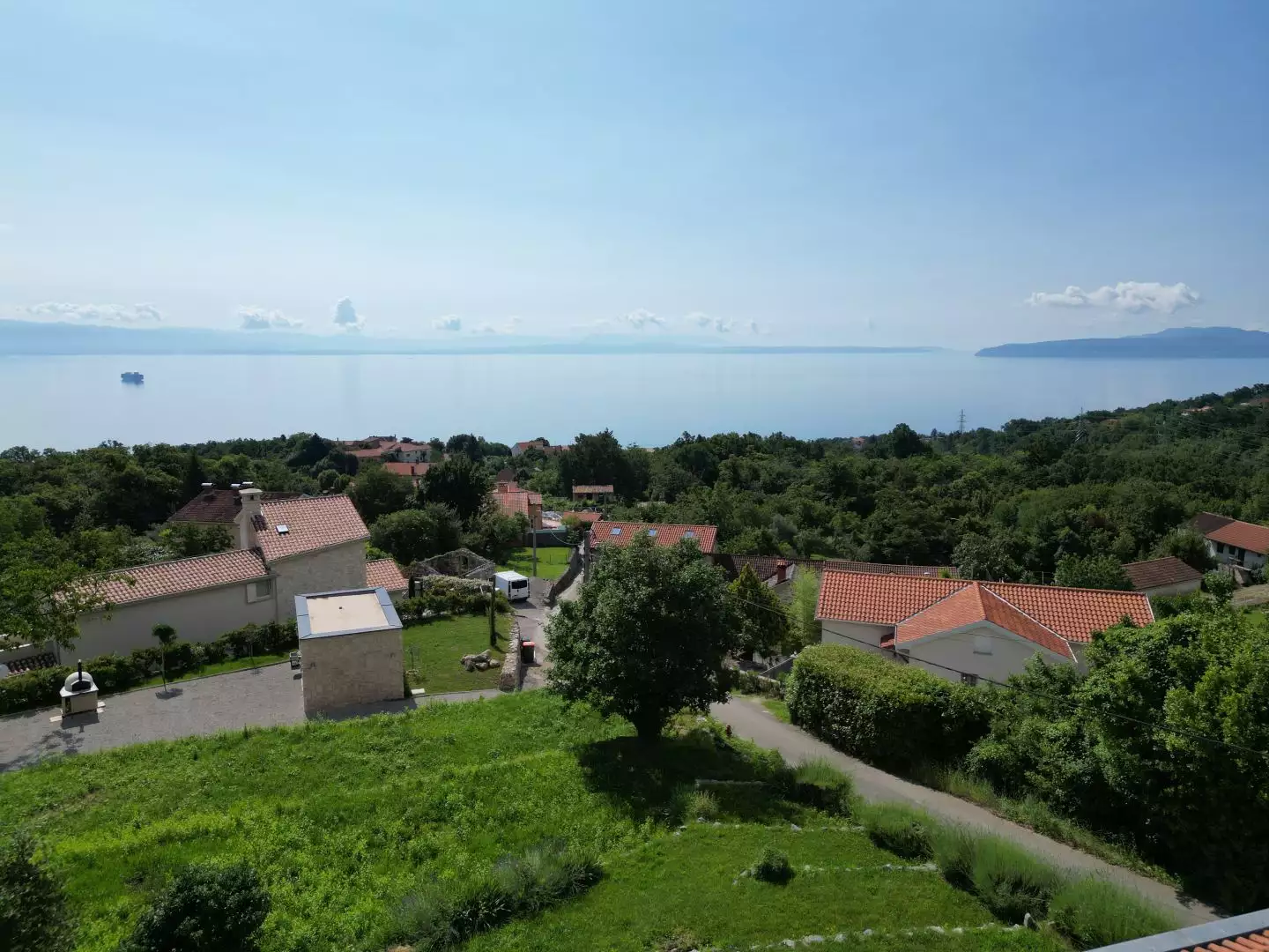 Villa 250m² in Croatia, Poljane. Priced at 840000€ rent photo-14