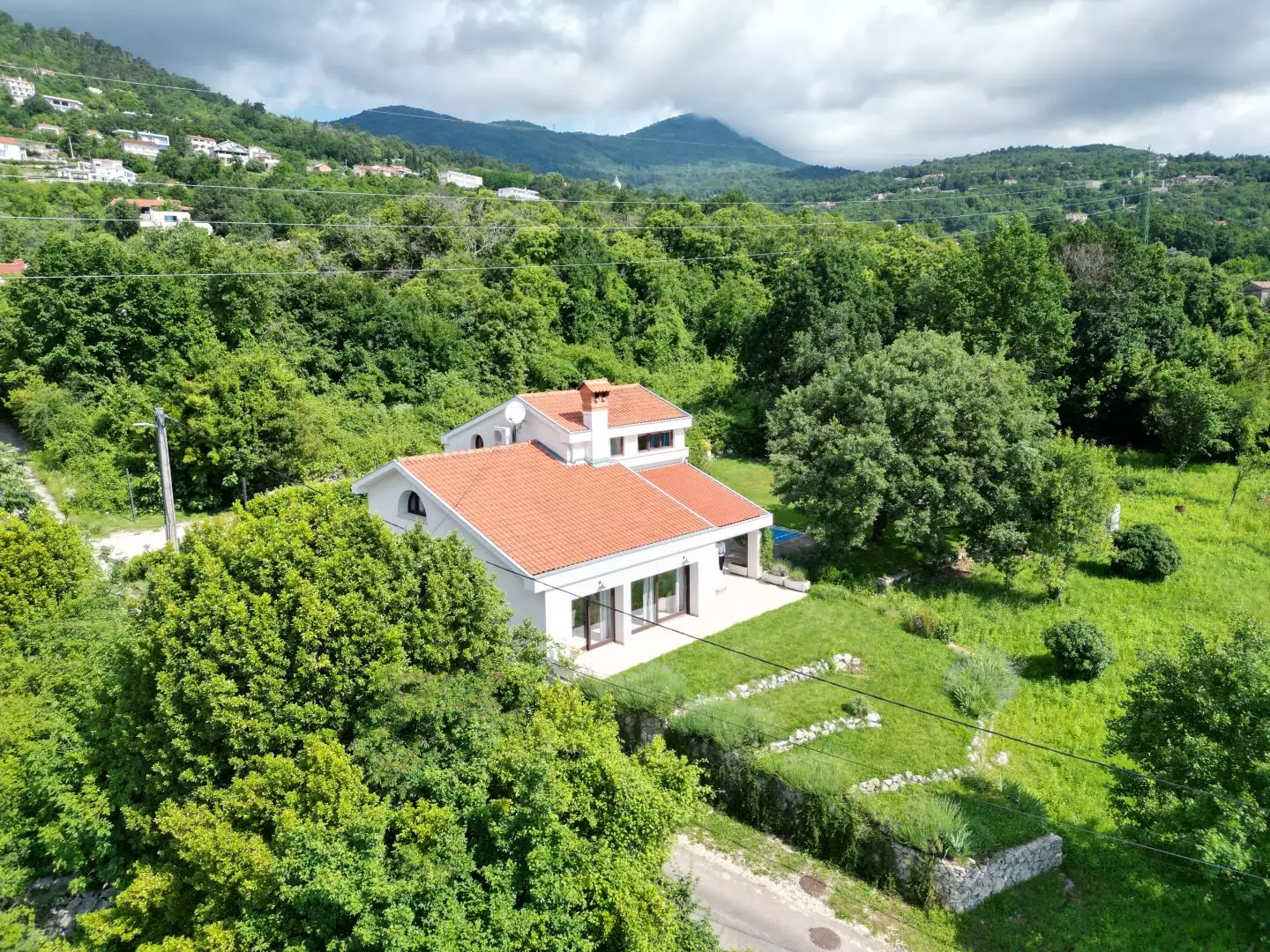 Villa 250m² in Croatia, Poljane. Priced at 840000€ rent photo-20