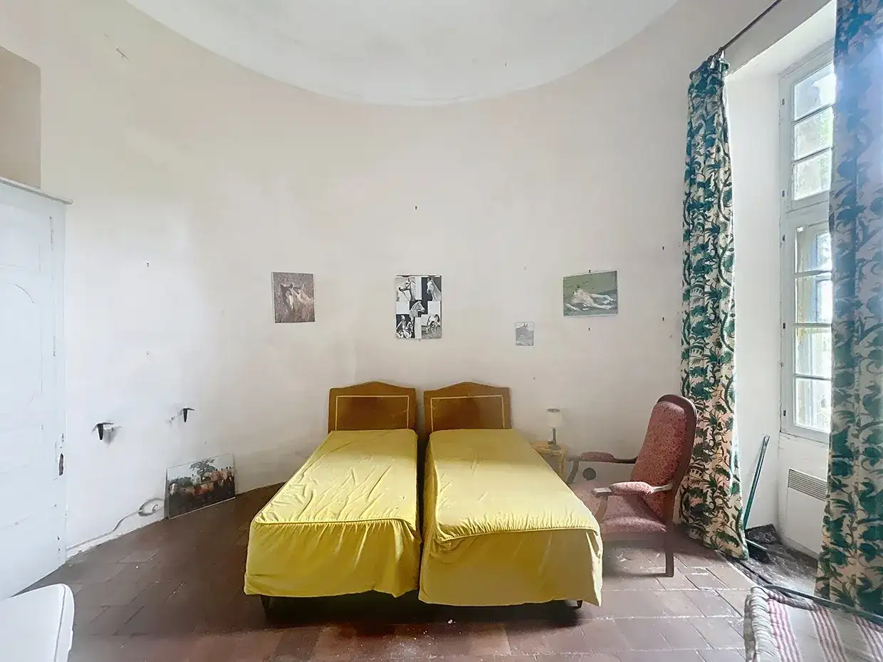 Castle 1200m² in France, Пезена. Priced at 1090000€ rent photo-8