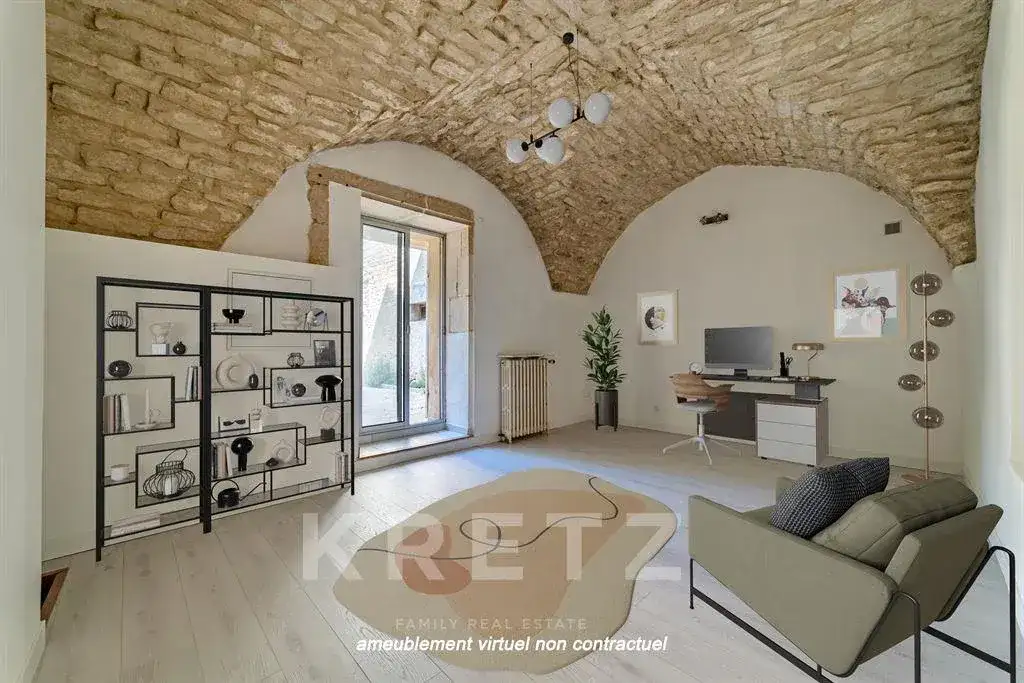 Castle 303m² in France, Bernic. Priced at 695000€ rent photo-7
