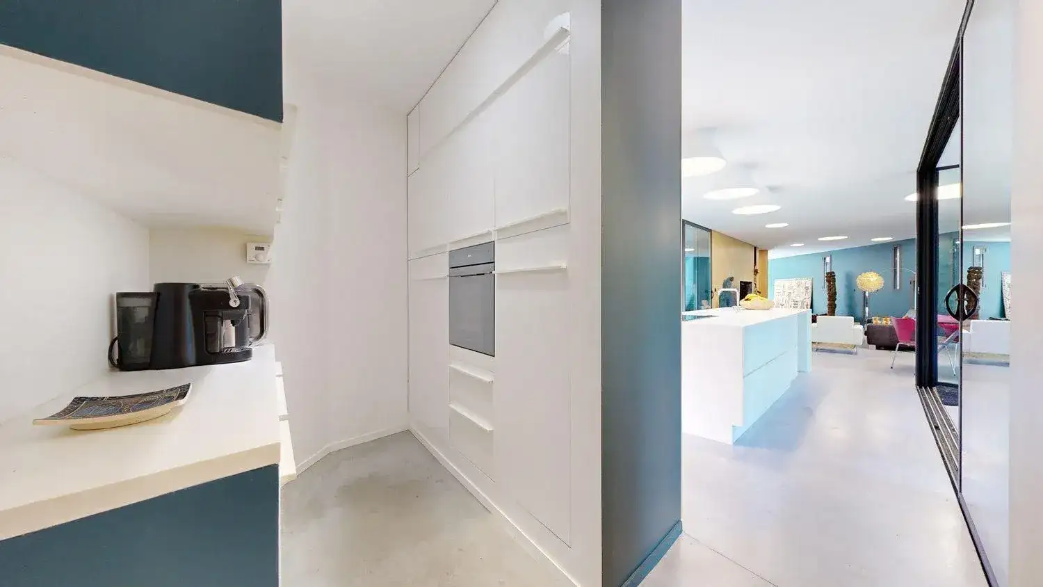 Castle 185m² in France, Foot. Priced at 920000€ rent photo-12