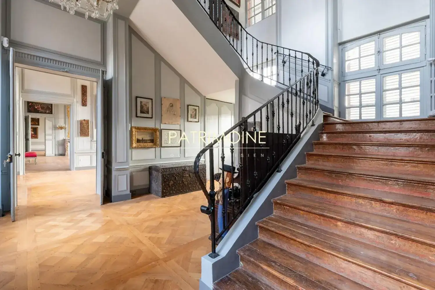 Castle 1400m² in France, Verneuil d'Avre d'Eaton. Priced at 2600000€ rent photo-4