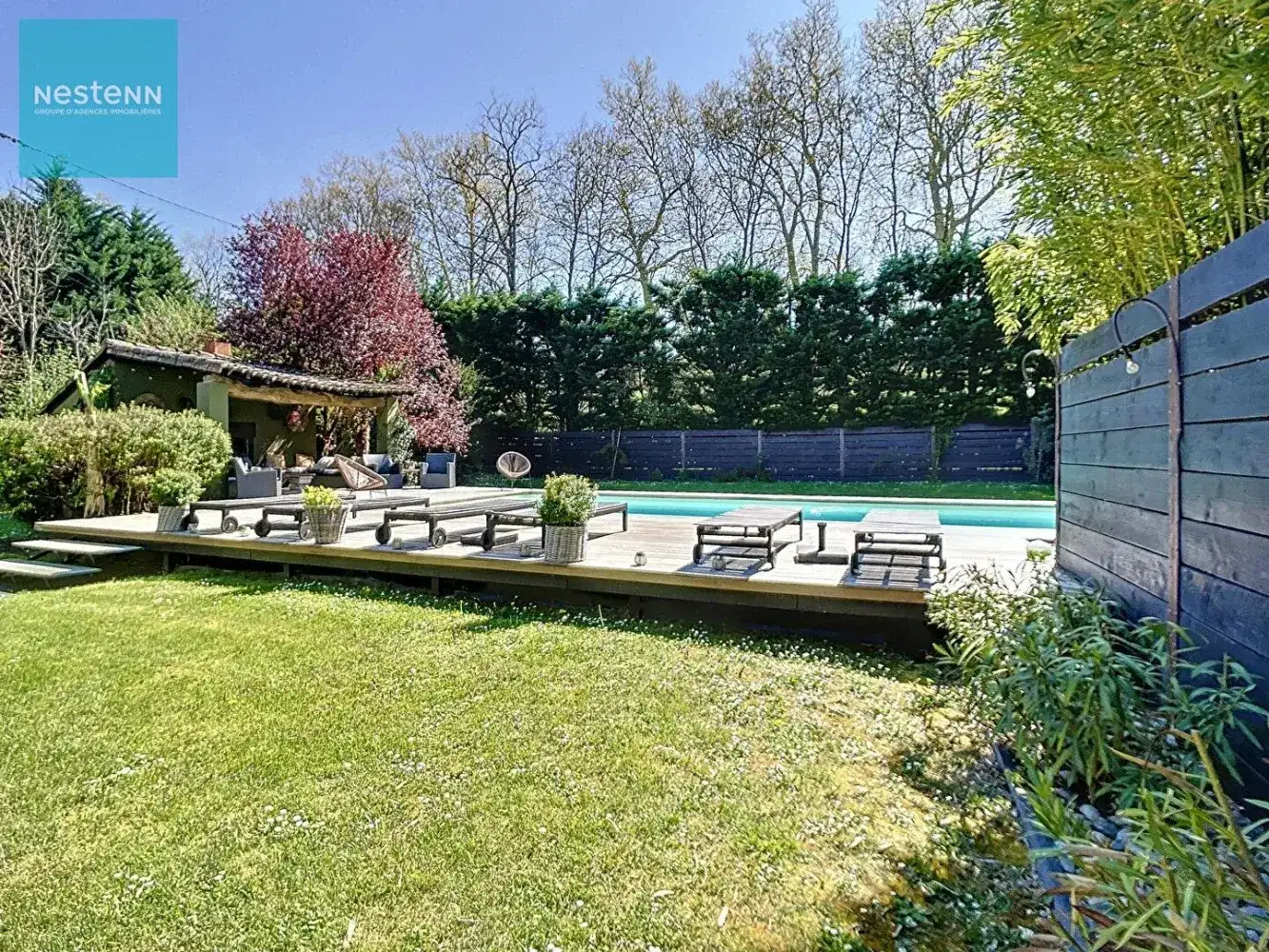 Castle 402m² in France, Villefranche de Lorage. Priced at 895000€ rent photo-3
