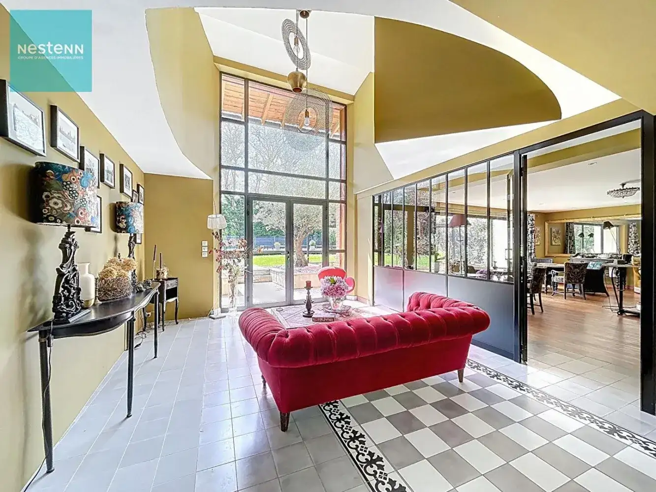 Castle 402m² in France, Villefranche de Lorage. Priced at 895000€ rent photo-5