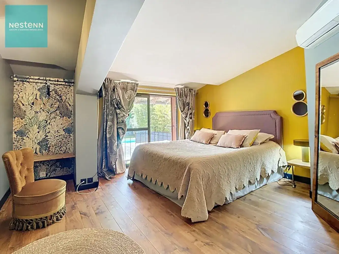 Castle 402m² in France, Villefranche de Lorage. Priced at 895000€ rent photo-6