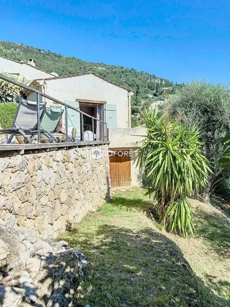 Castle 151m² in France, Carrot. Priced at 650000€ rent photo-1
