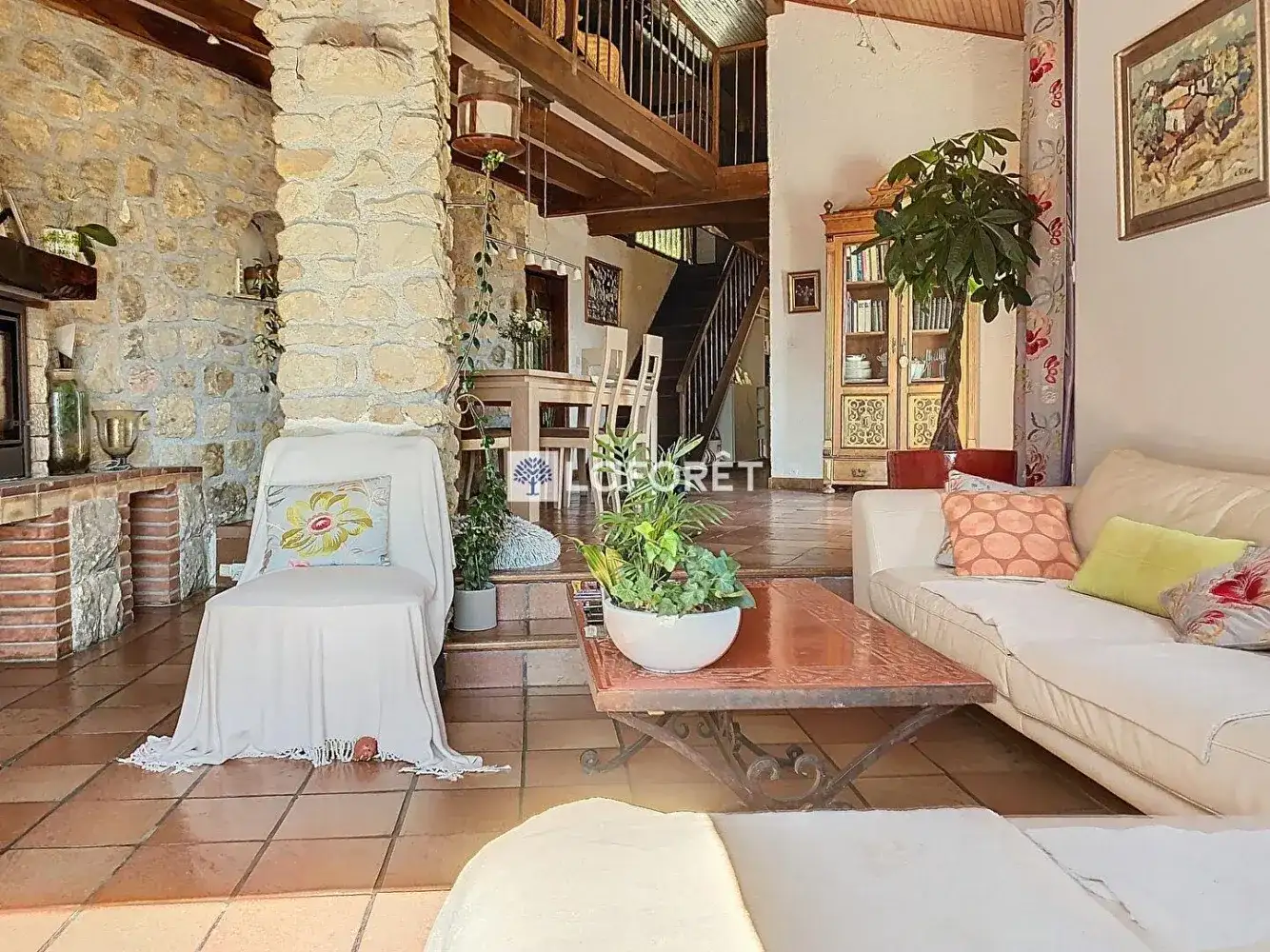Castle 151m² in France, Carrot. Priced at 650000€ rent photo-13