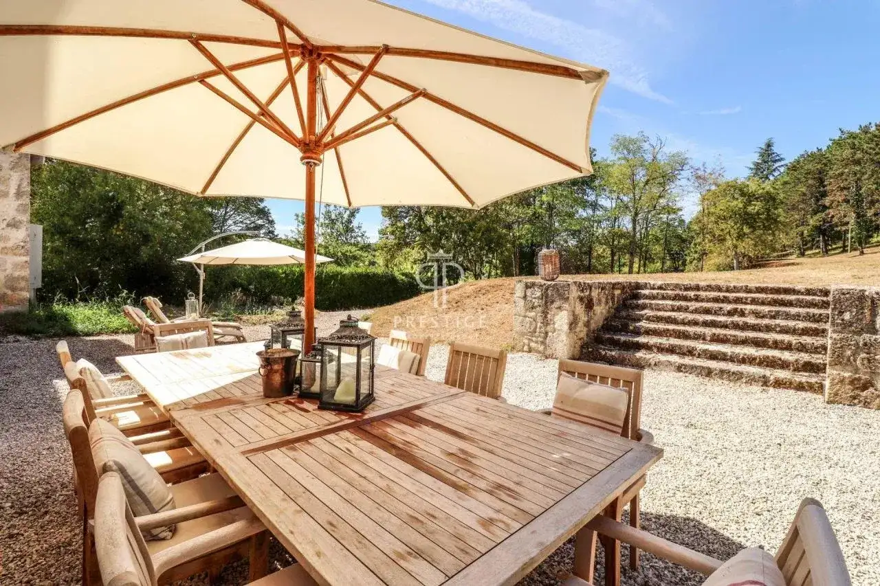 Castle 365m² in Spain, Cartagena. Priced at 1200000€ rent photo-6