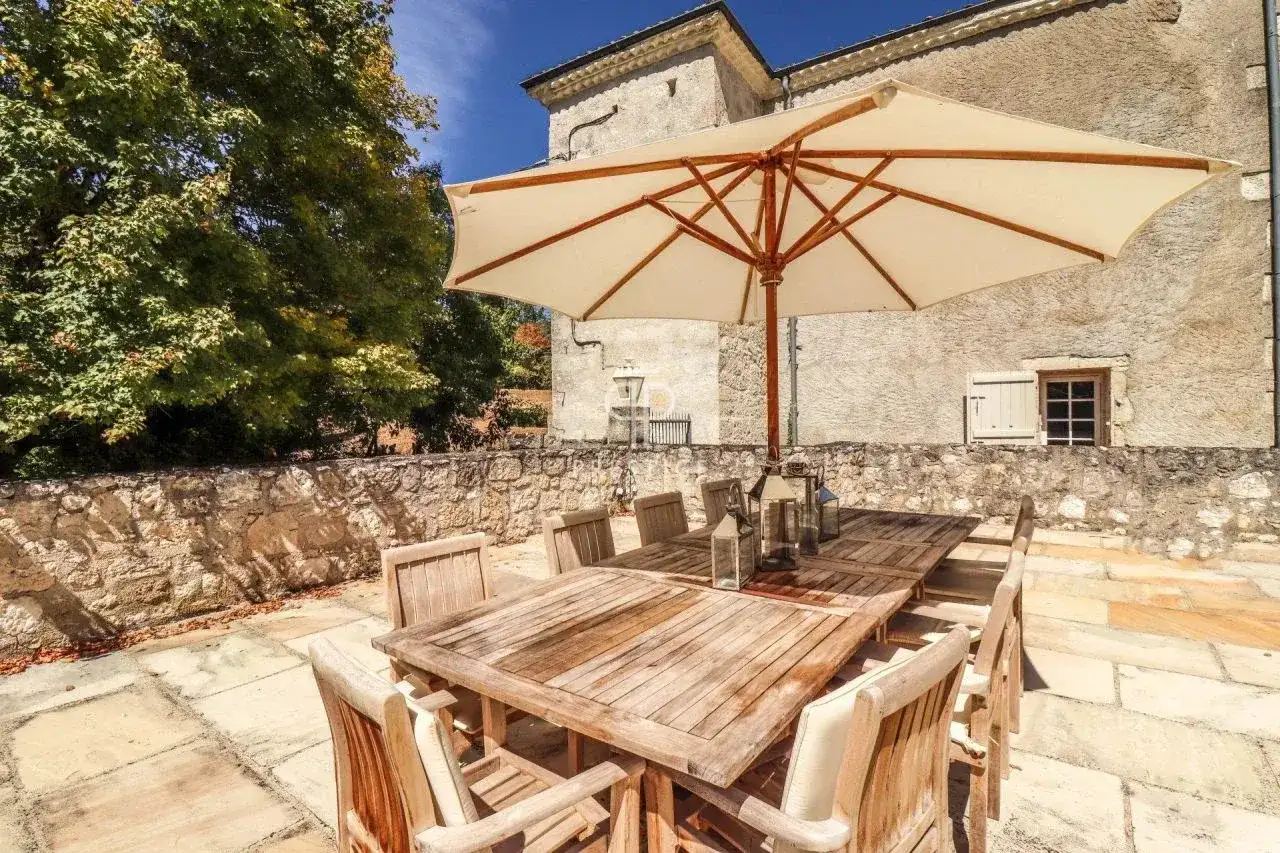 Castle 365m² in Spain, Cartagena. Priced at 1200000€ rent photo-8