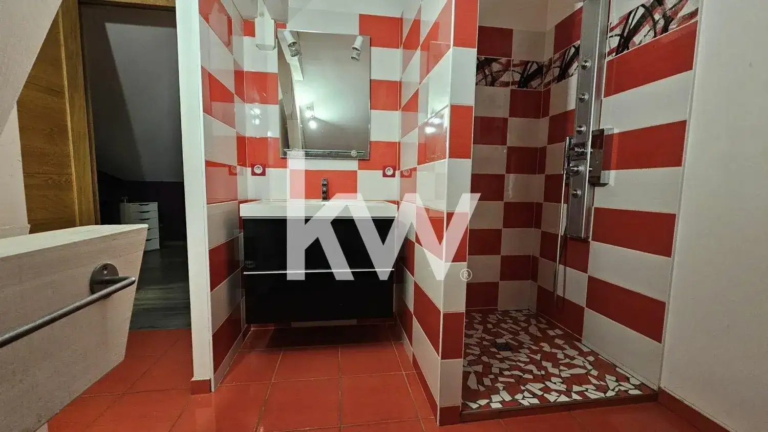 Castle 327m² in France, Le Tillo. Priced at 577500€ rent photo-2