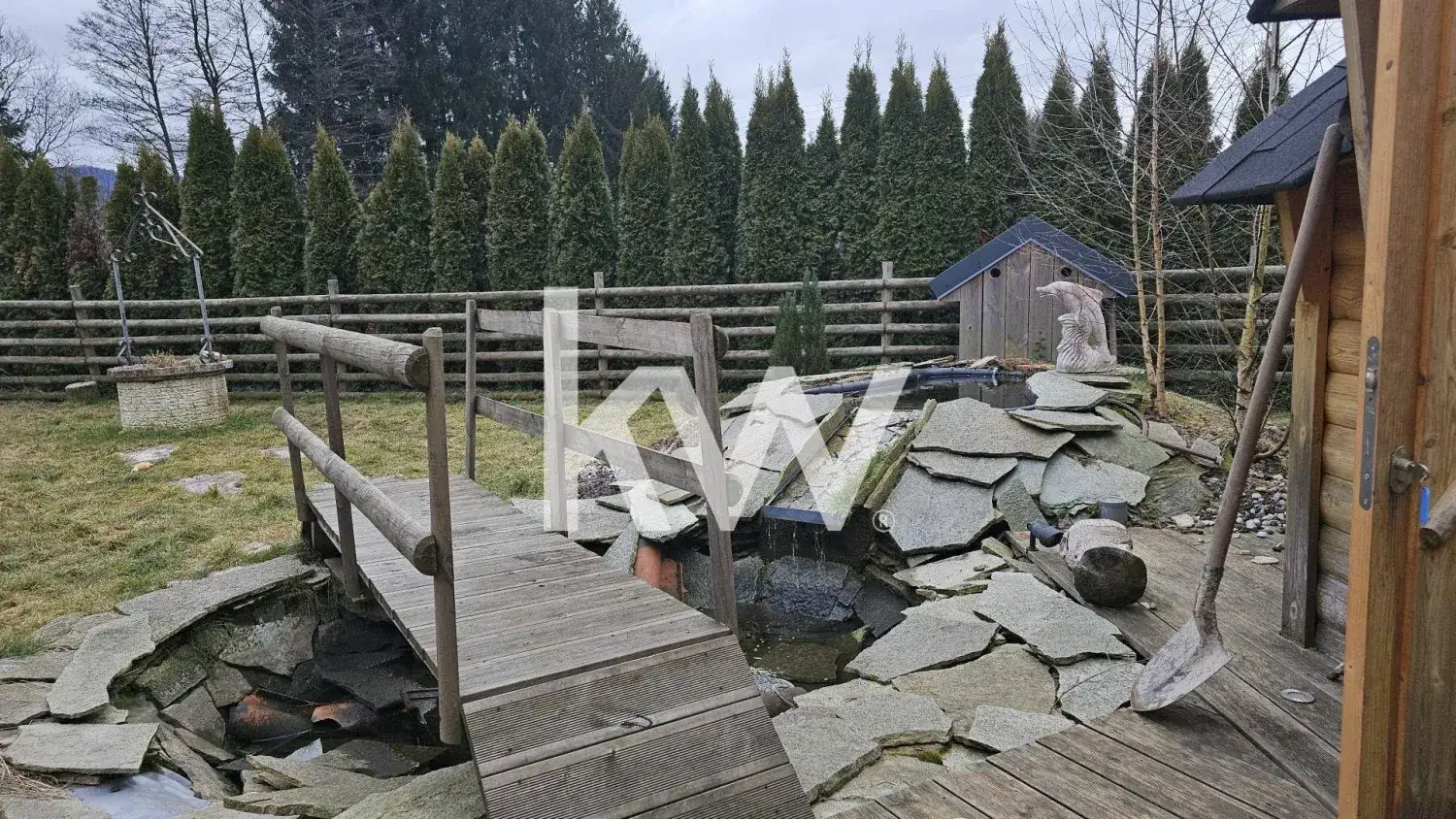 Castle 327m² in France, Le Tillo. Priced at 577500€ rent photo-8