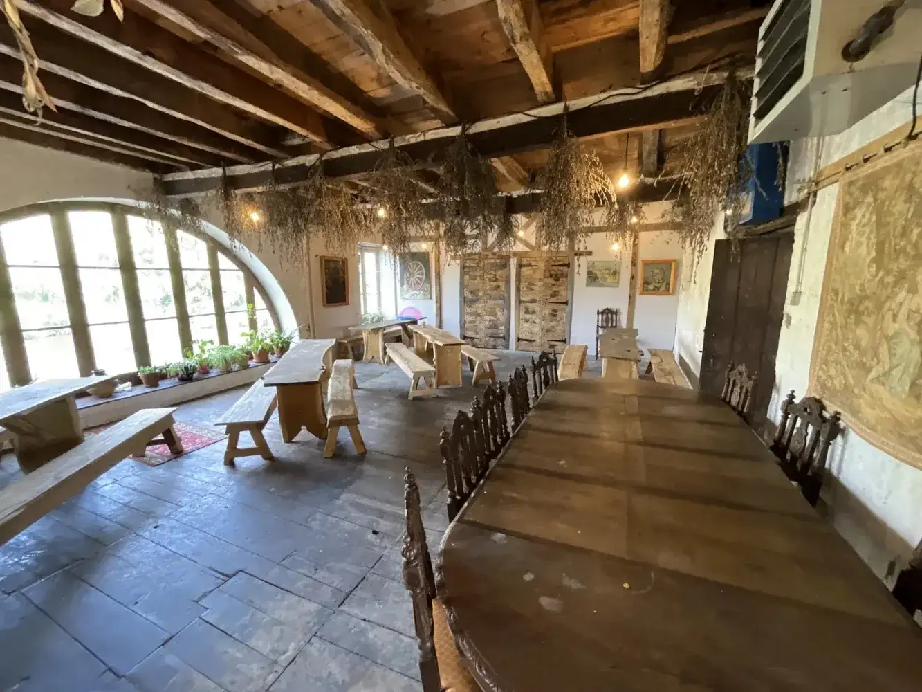 Castle 1001m² in France, L'il Jourden. Priced at 750000€ rent photo-15