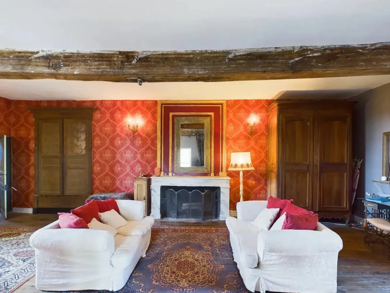 Castle 328m² in France, Notron. Priced at 599000€ rent photo-14