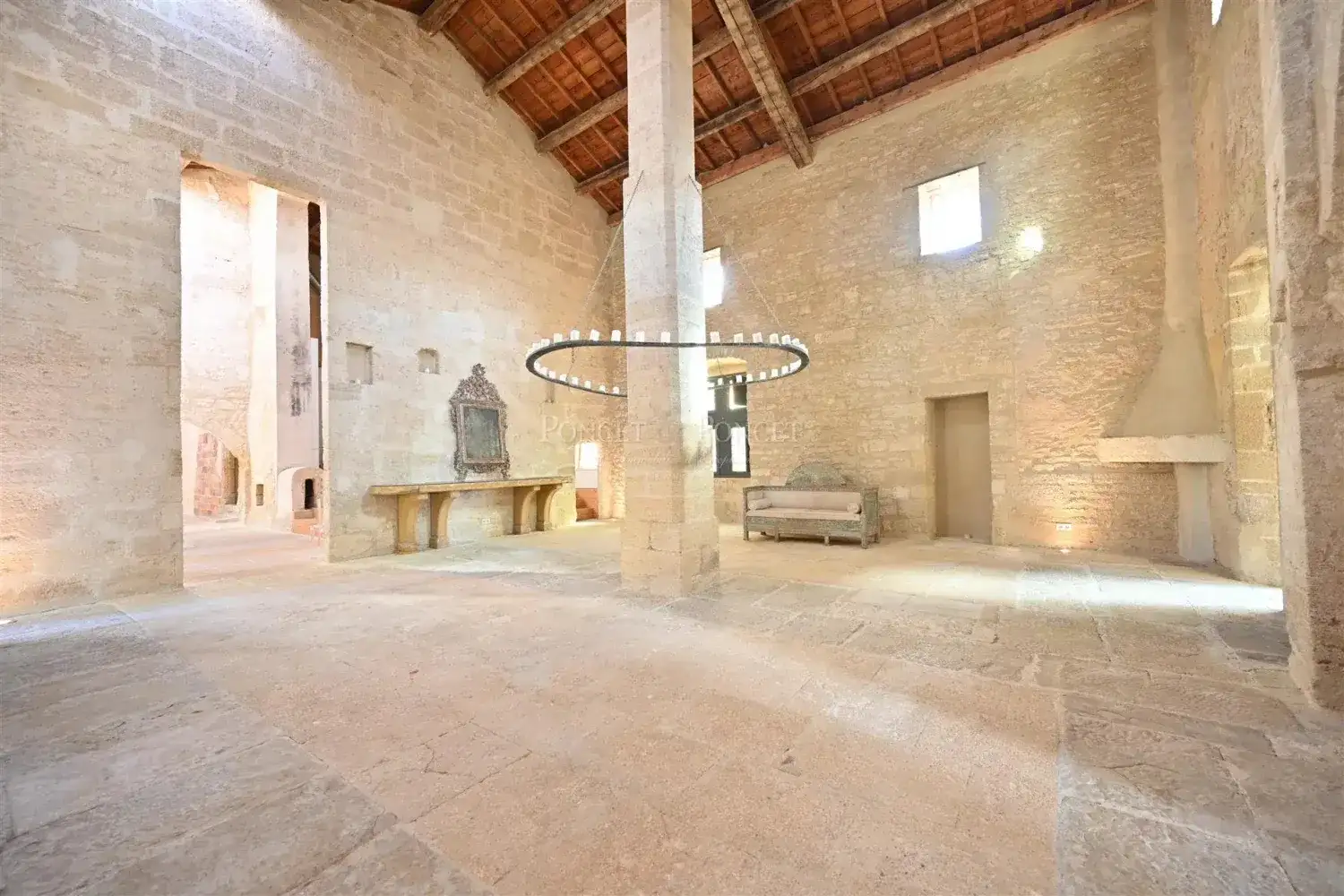 Castle 1400m² in France, Yuses. Priced at 4725000€ rent photo-20