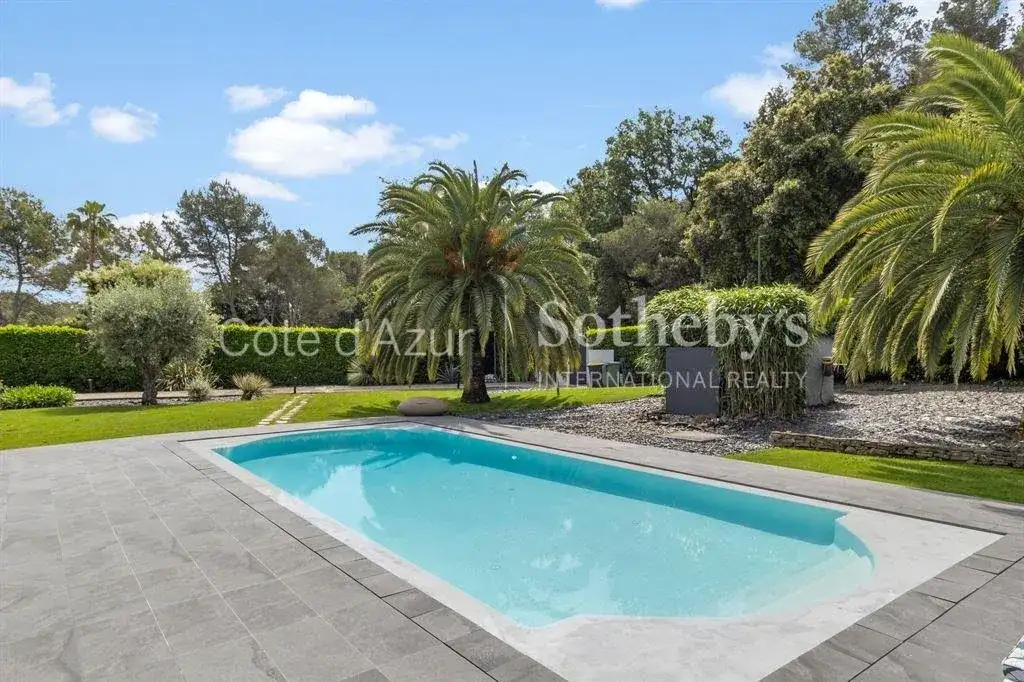Castle 310m² in France, Moose. Priced at 3650000€ rent photo-9