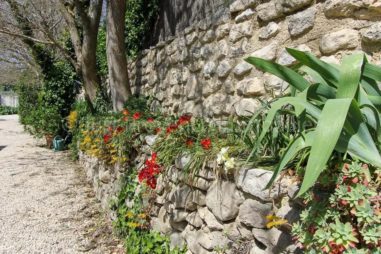 Castle 140m² in France, Saint-Didier. Priced at 550000€ rent photo-10