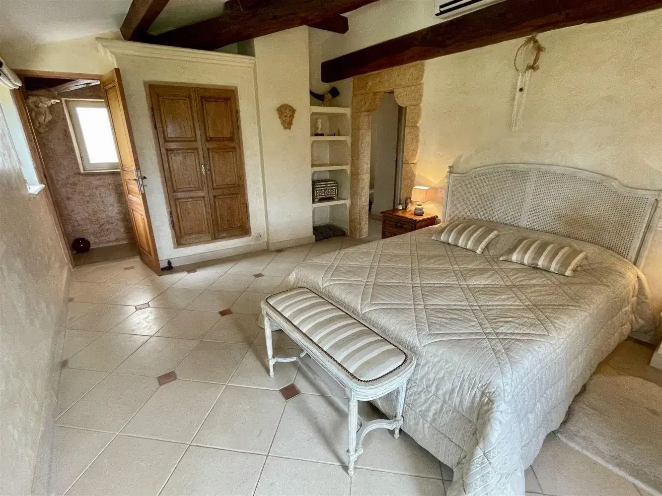 Castle 115m² in France, Carcès. Priced at 449000€ rent photo-4