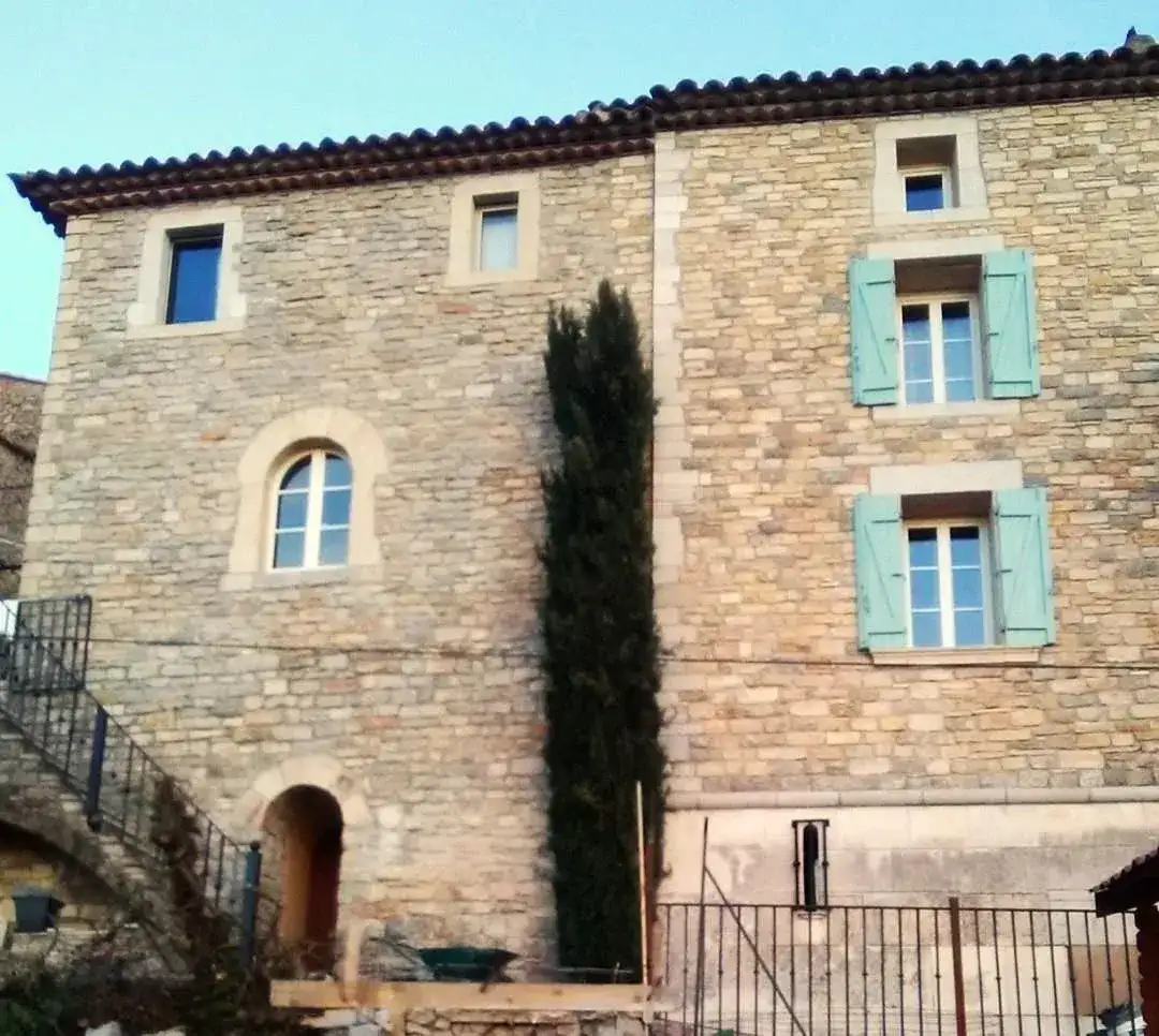 Castle 115m² in France, Carcès. Priced at 449000€ rent photo-5