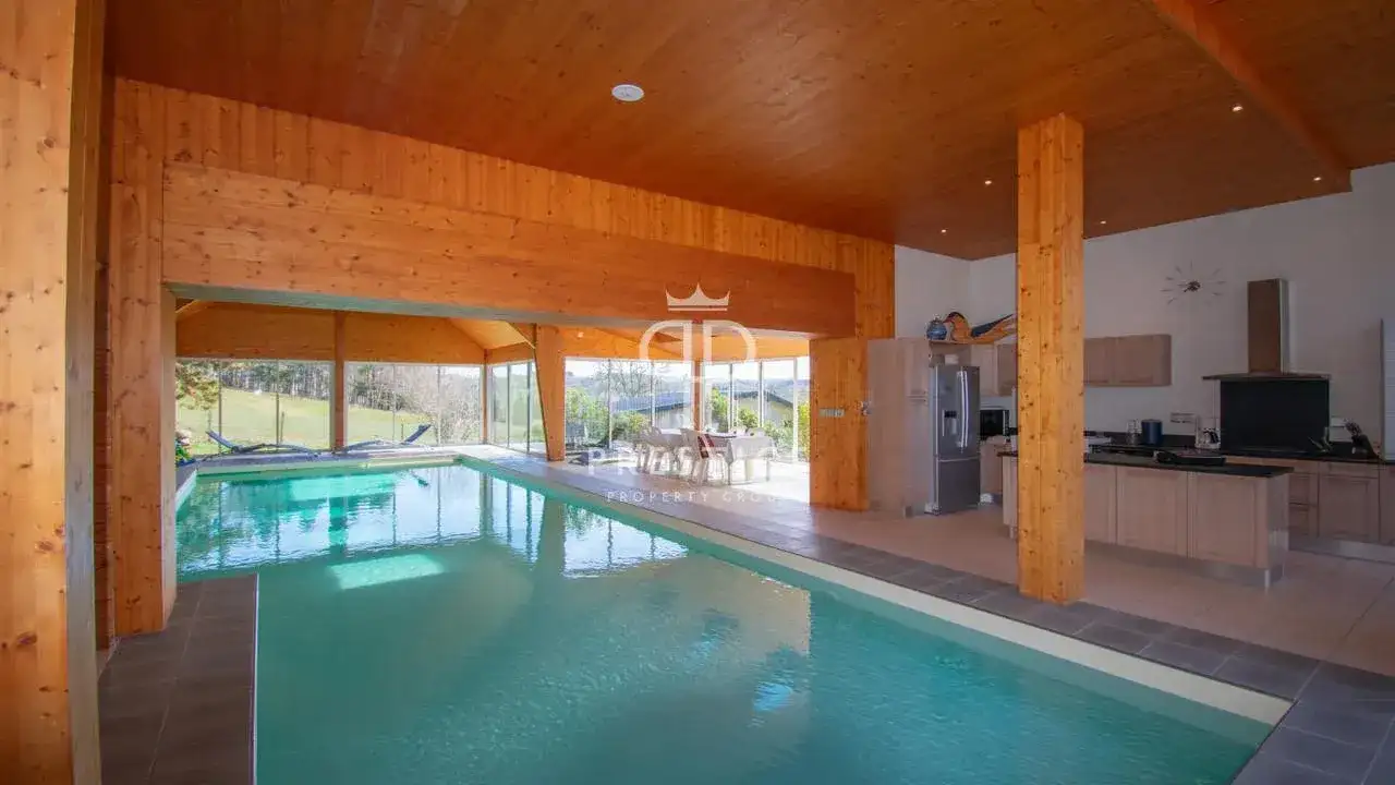 Castle 677m² in France, Jossel. Priced at 819000€ rent photo-7