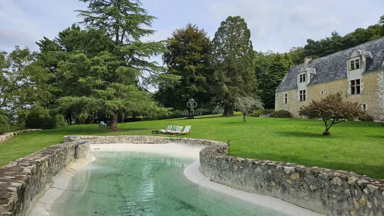 Castle 390m² in France, Le Mans. Priced at 958000€ rent photo-16