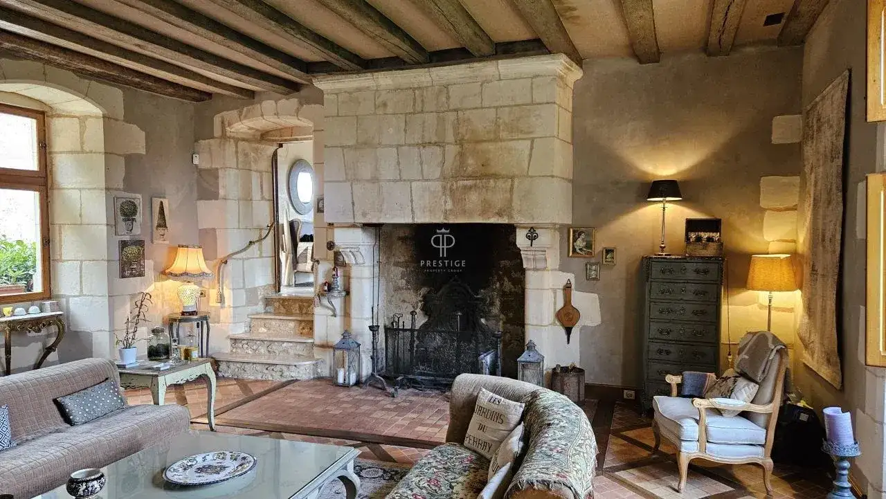 Castle 390m² in France, Le Mans. Priced at 958000€ rent photo-18