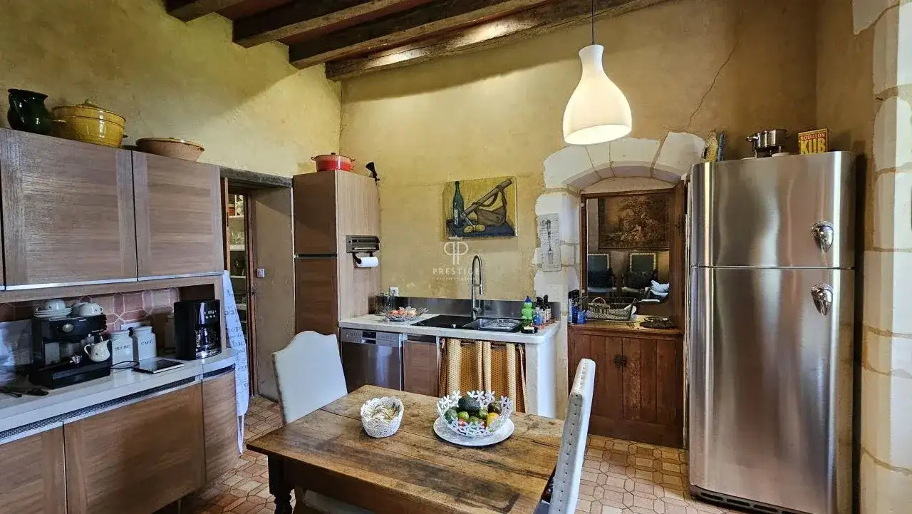 Castle 390m² in France, Le Mans. Priced at 958000€ rent photo-19
