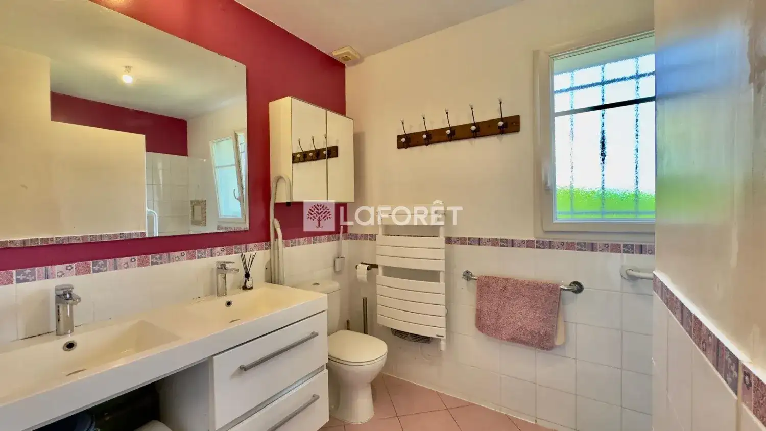 Castle 176m² in France, Monco. Priced at 318000€ rent photo-12
