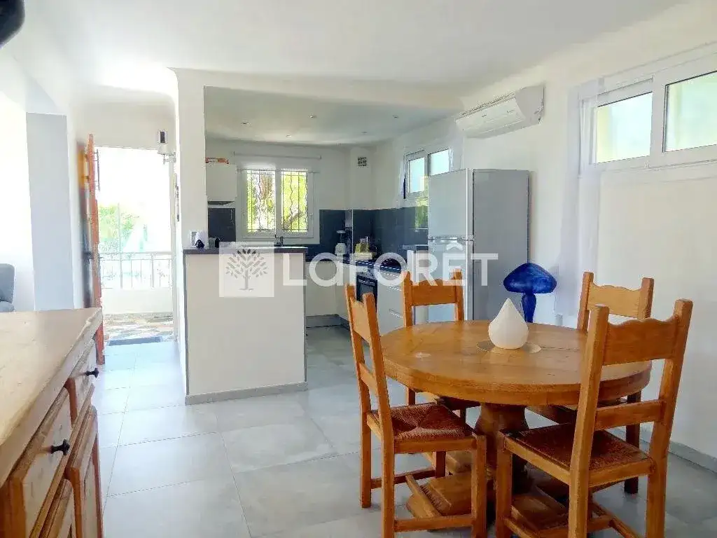 Castle 118m² in France, Castellar. Priced at 630000€ rent photo-16