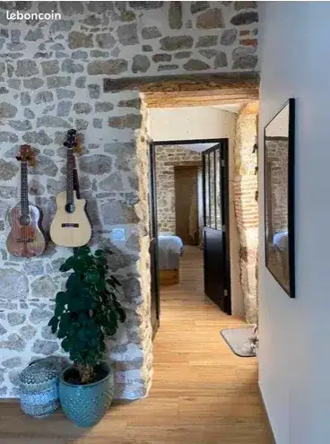 Castle 522m² in France, Le Bernard. Priced at 895000€ rent photo-7