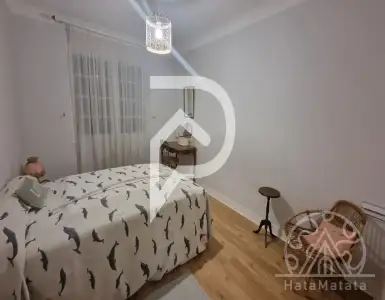Buy in France for 997500€