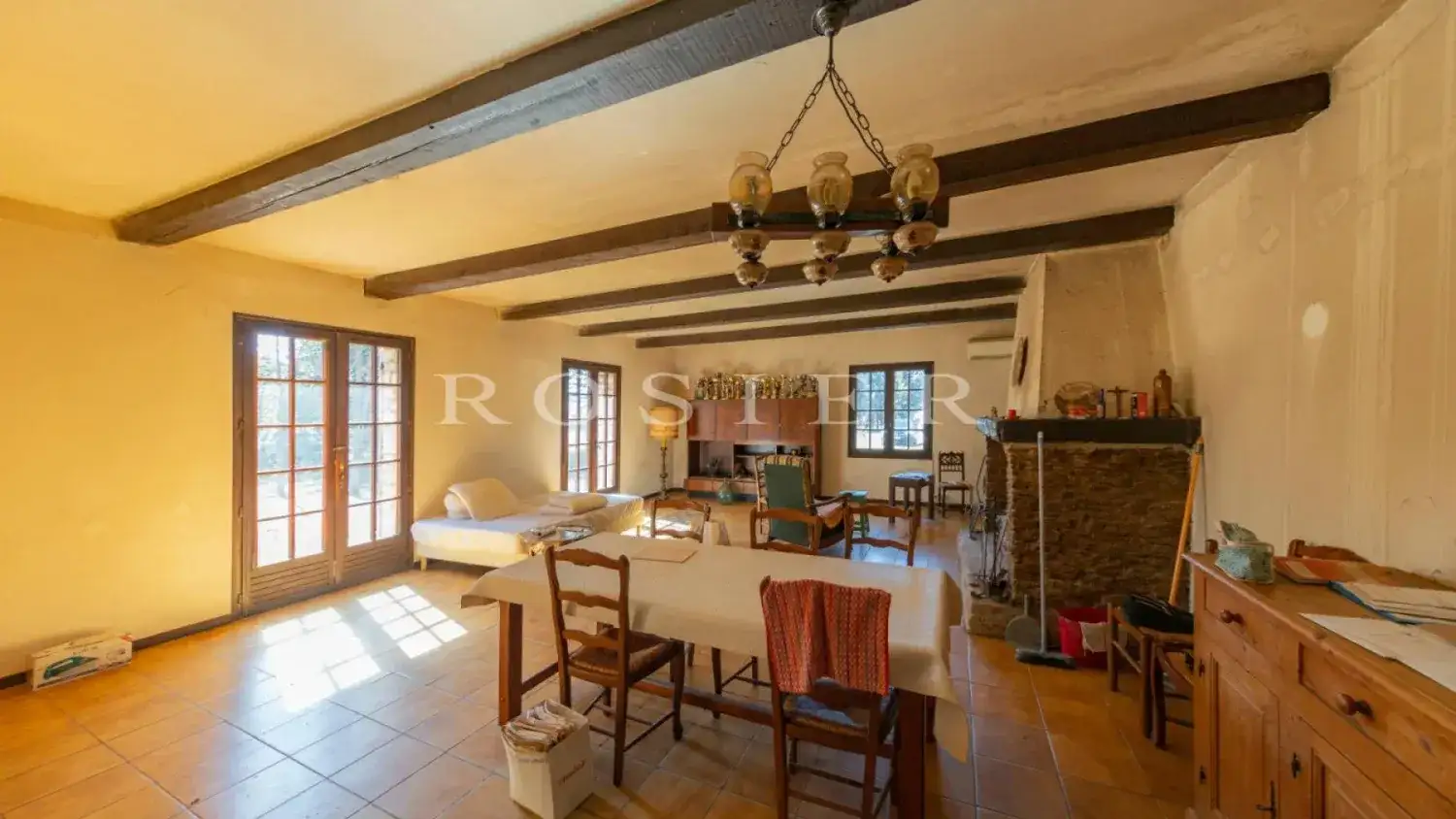 Castle 175m² in France, Proud. Priced at 600000€ rent photo-13