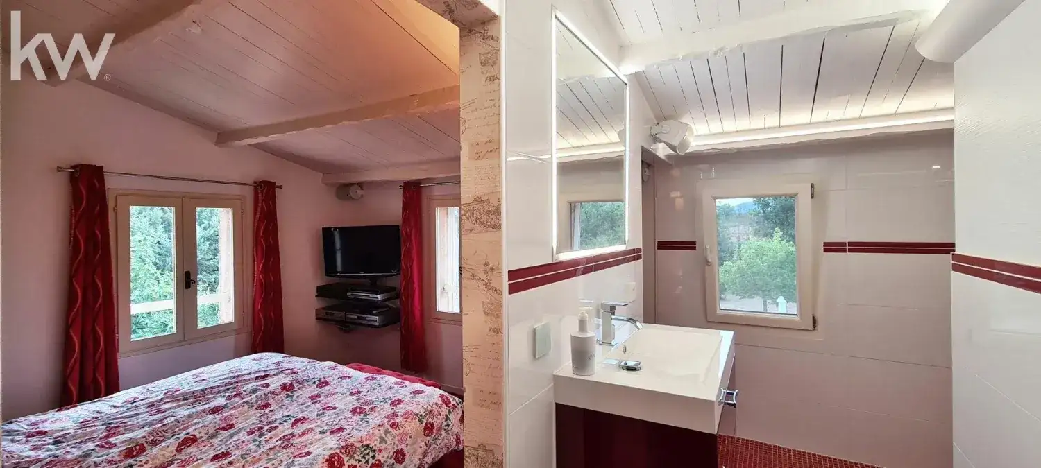 Castle 180m² in France, Brynol. Priced at 795000€ rent photo-20