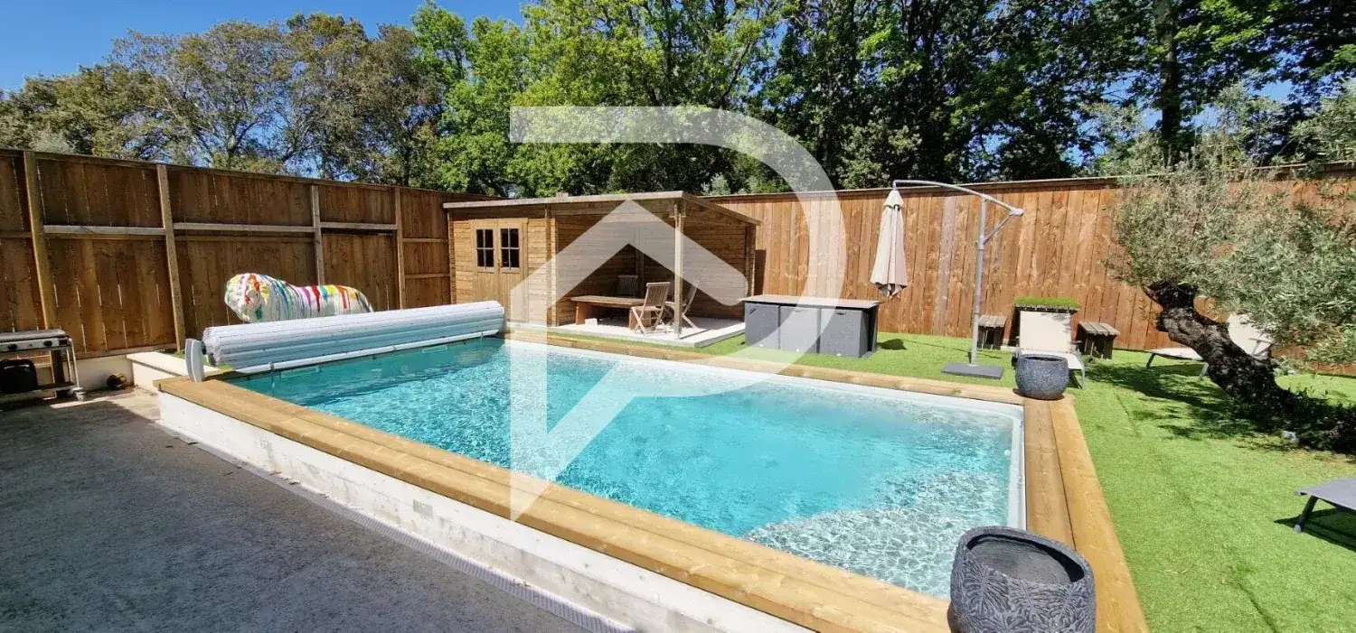 Castle 297m² in France, L-Matt. Priced at 787500€ rent photo-2