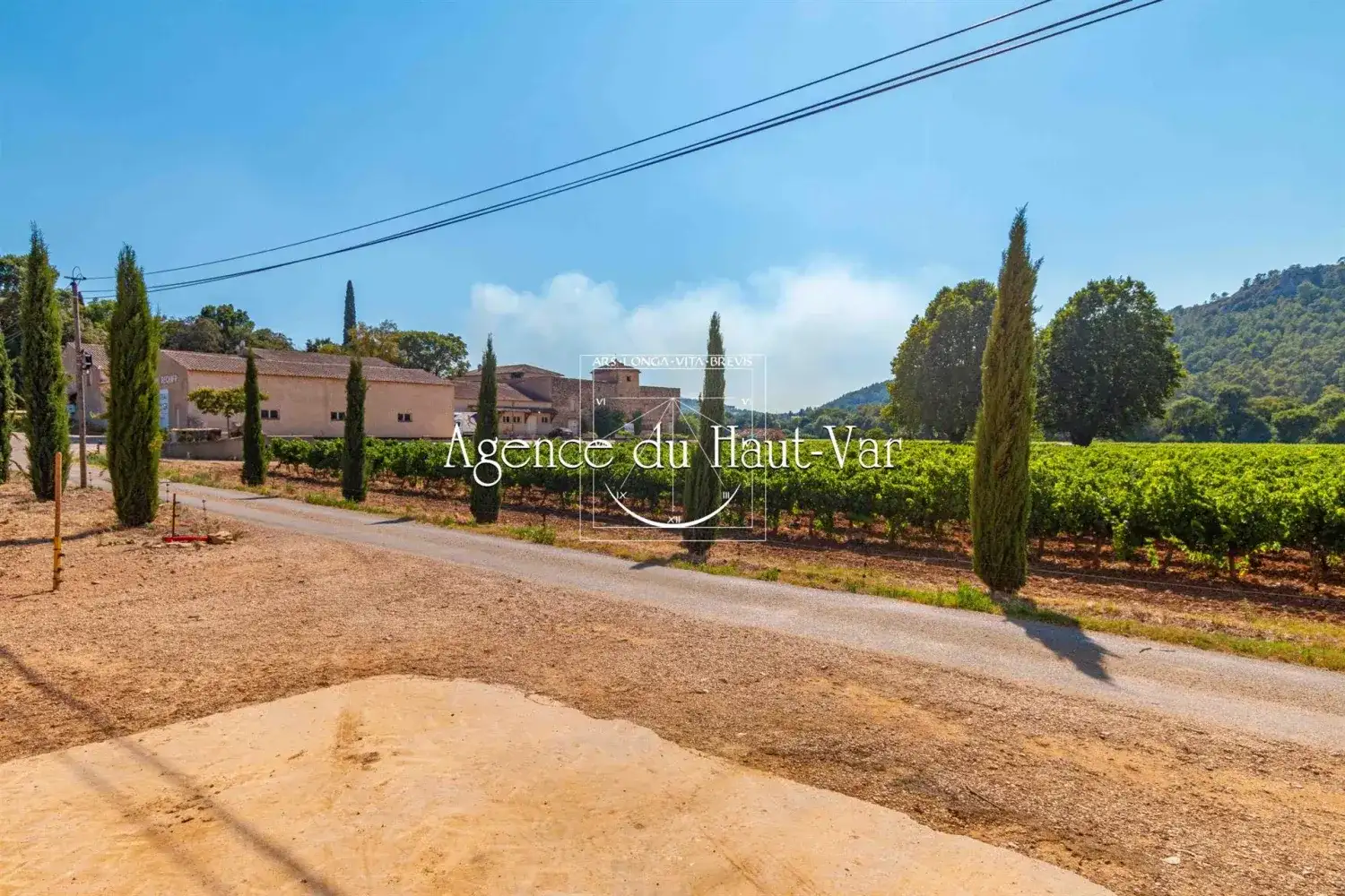 Castle 4000m² in France, Leuke. Priced at 7950000€ rent photo-7