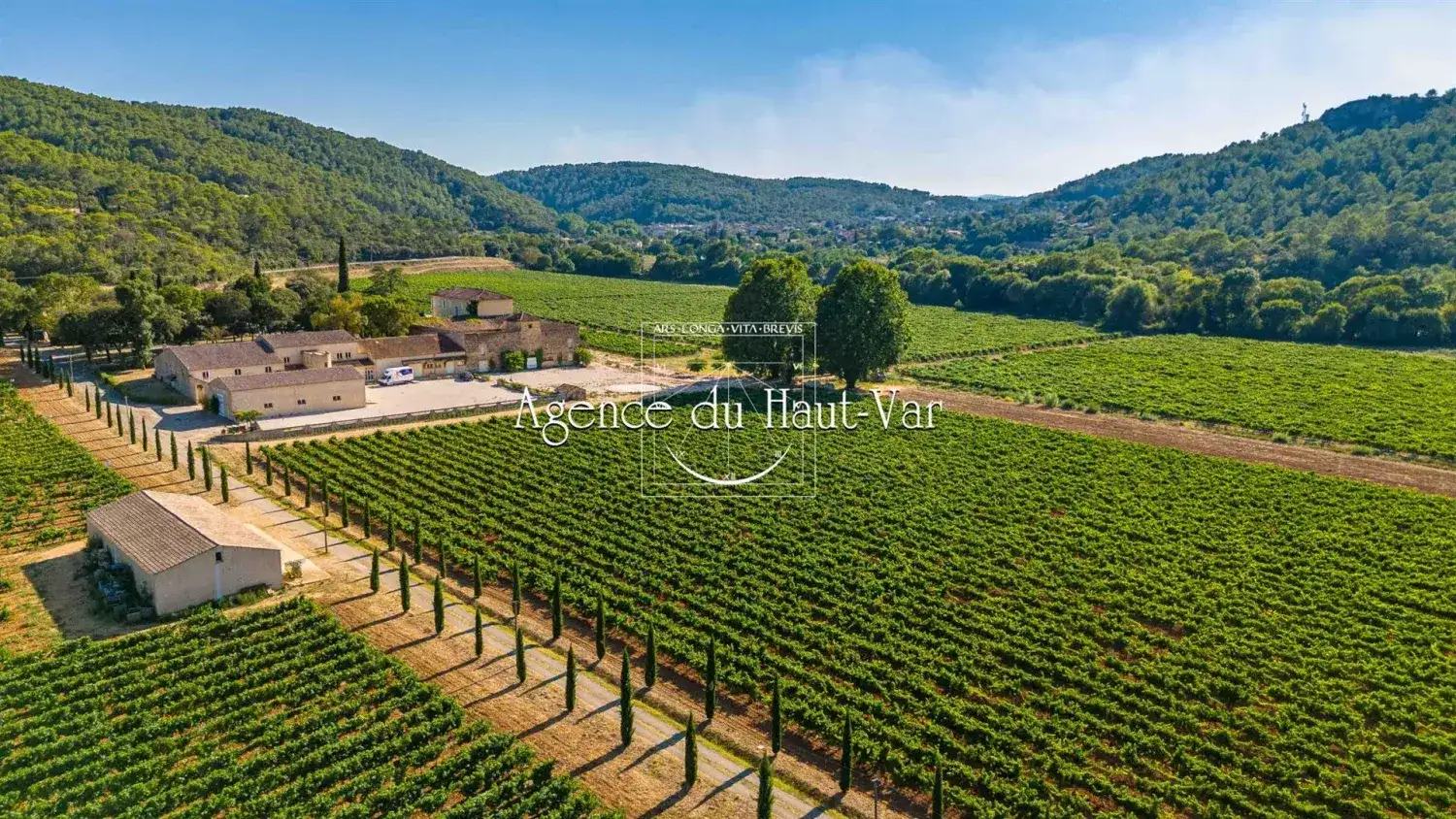 Castle 4000m² in France, Leuke. Priced at 7950000€ rent photo-15