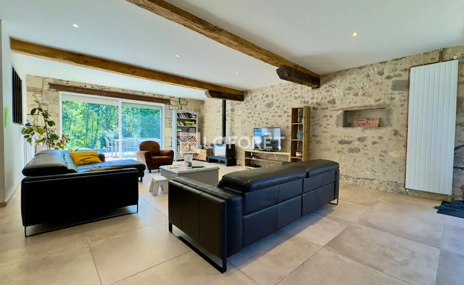 Castle 390m² in France, Nerac. Priced at 682000€ rent photo-14