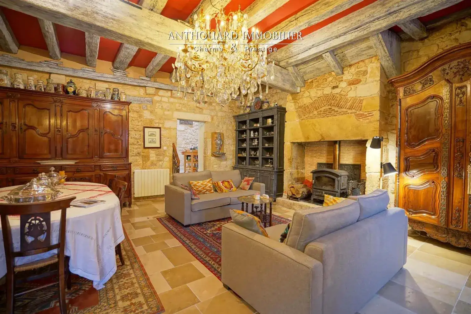 Castle 310m² in France, Montague. Priced at 1100000€ rent photo-3