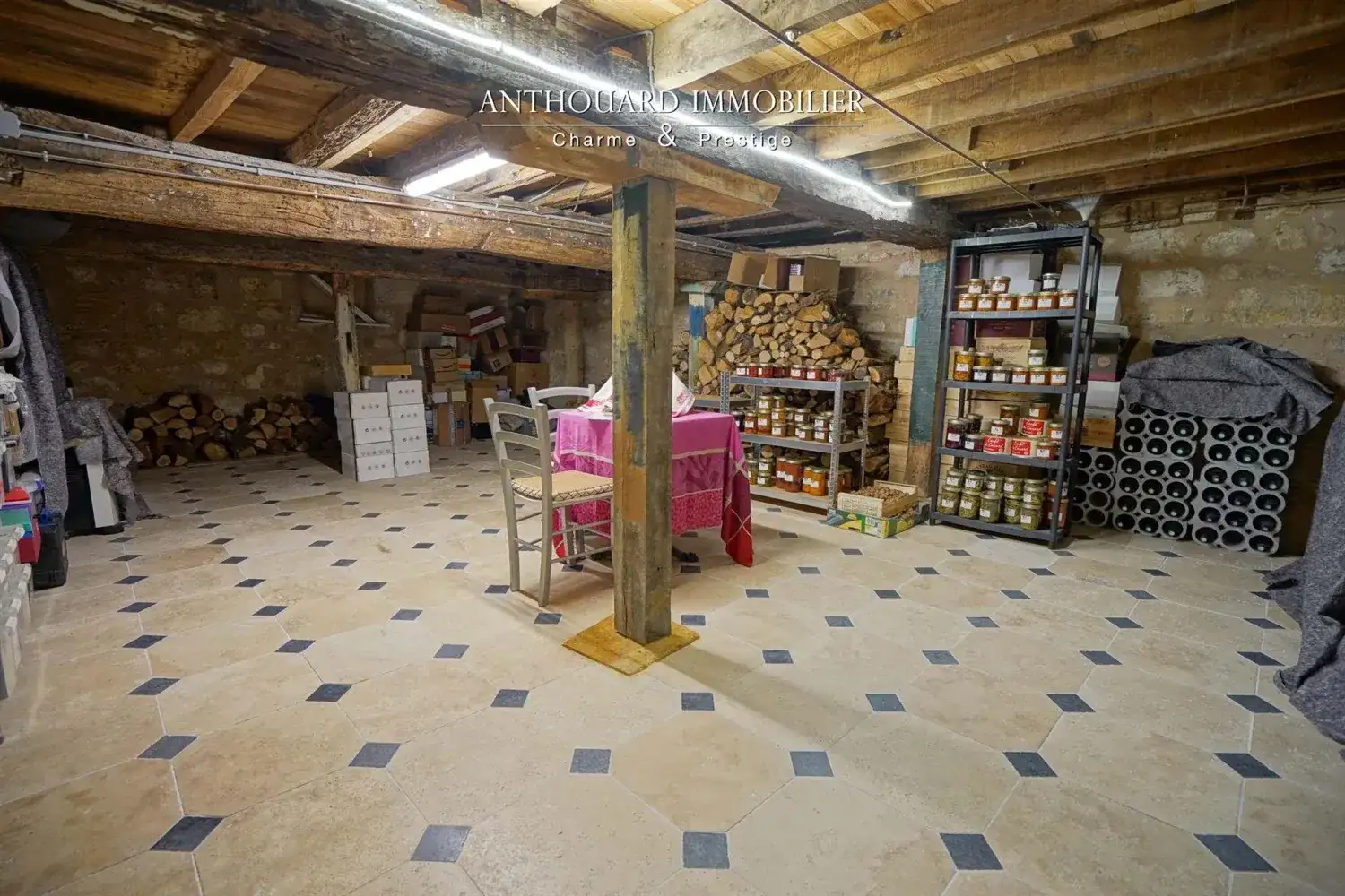 Castle 310m² in France, Montague. Priced at 1100000€ rent photo-8