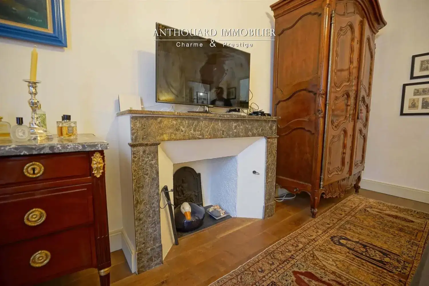 Castle 310m² in France, Montague. Priced at 1100000€ rent photo-12