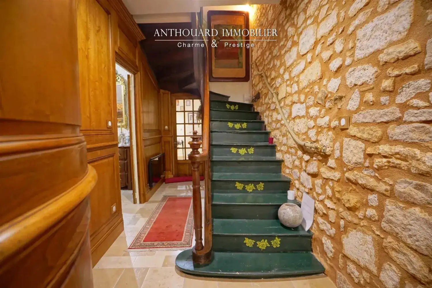 Castle 310m² in France, Montague. Priced at 1100000€ rent photo-15