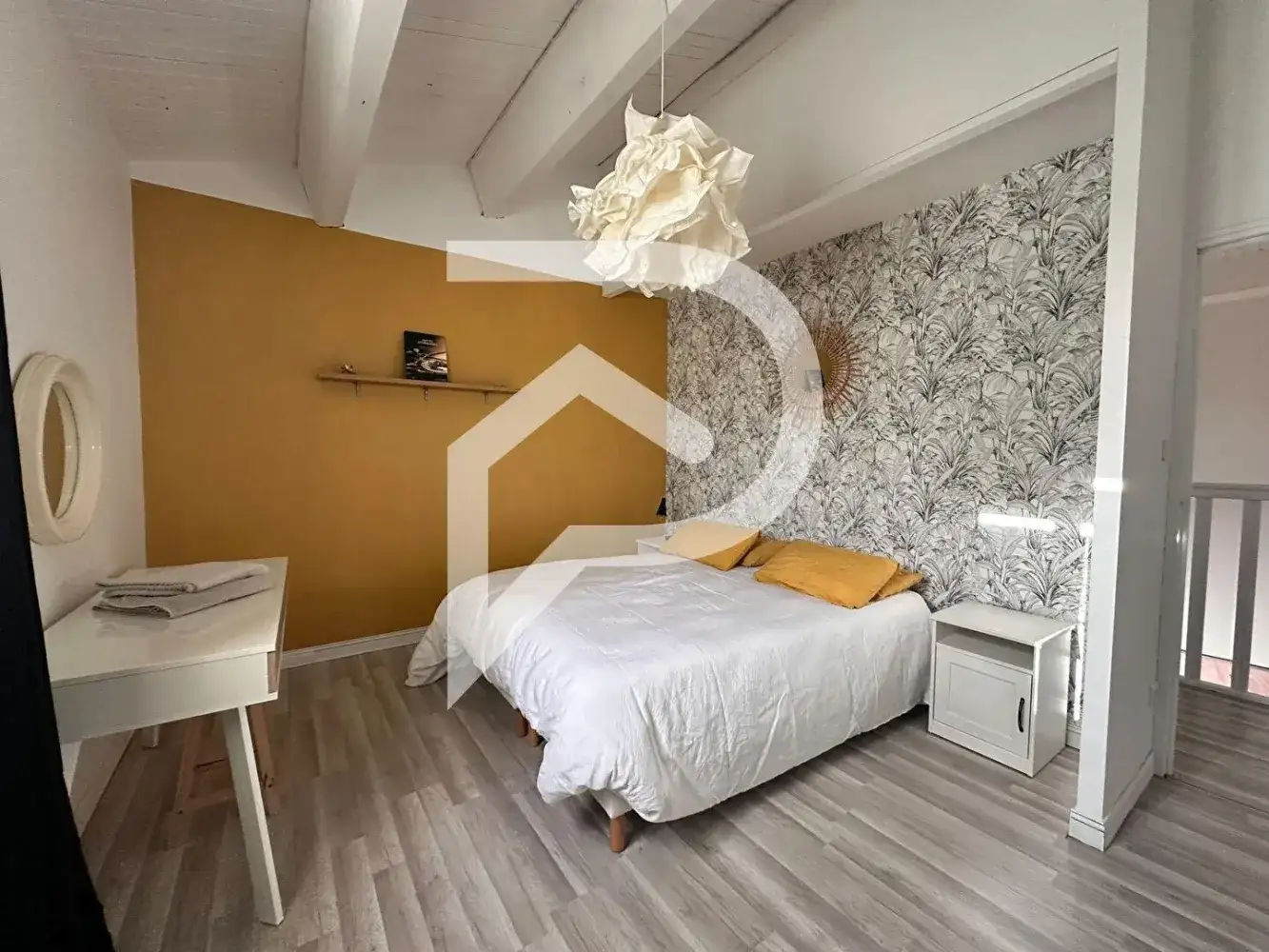 Castle 193m² in France, Bursfran le Shapiu. Priced at 576450€ rent photo-2