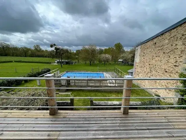 Castle 210m² in France, Roullours. Priced at 295000€ rent photo-4