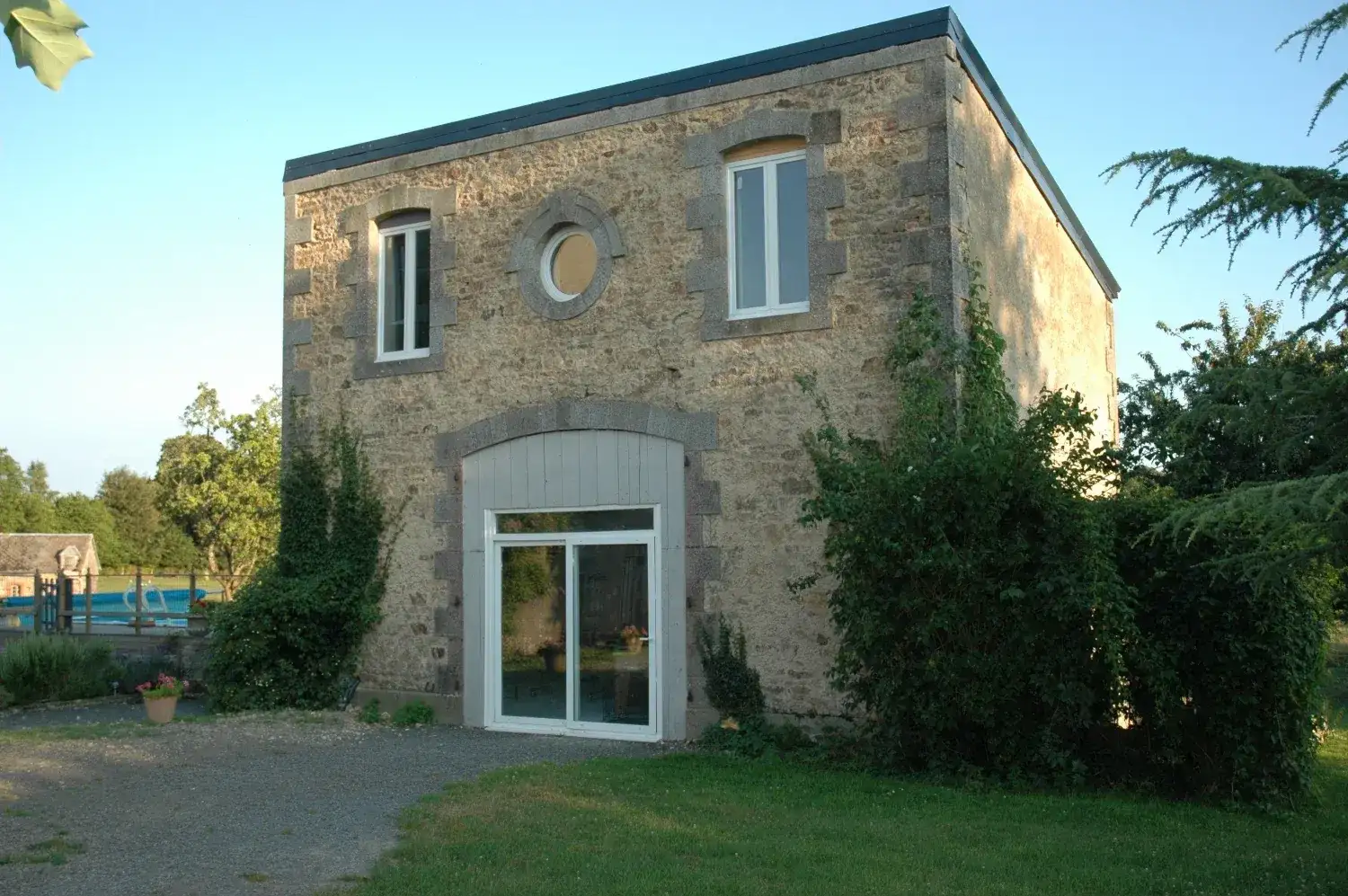 Castle 210m² in France, Roullours. Priced at 295000€ rent photo-14