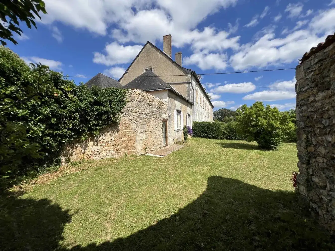 Castle 108m² in France, Le Vision. Priced at 246000€ rent photo-10